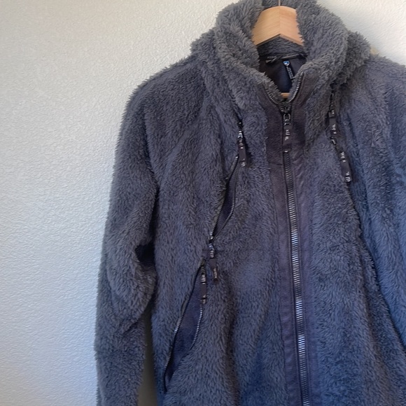 Kuhl fleece flight jacket - Picture 3 of 9